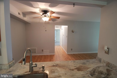 207A Derry Hill Ct, Mount Laurel, NJ 08054 - photo 5