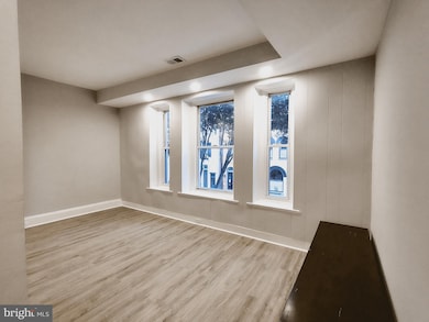 230 S Market St unit 2, Frederick, MD 21701 - photo 2