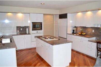 234 Palisades Cir, Stoughton, MA 02072 - photo 6