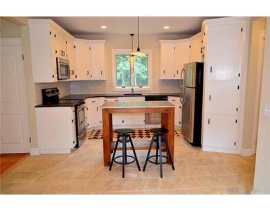 2 Bradbury St, Warren, RI 02885 - photo 7