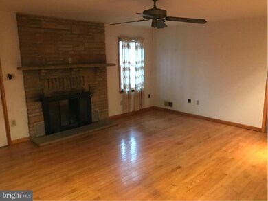 7105 Steed Ct, Hyattsville, MD 20782 - photo 7