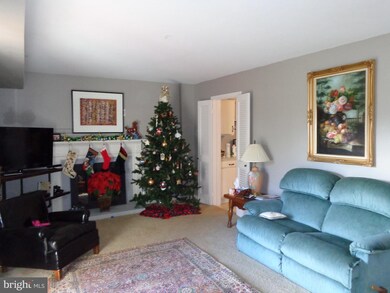 103A Leeds Ct E, Warrenton, VA 20186 - photo 5