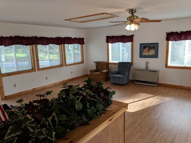 21 Lashua Rd, Ashburnham, MA 01430 - photo 4