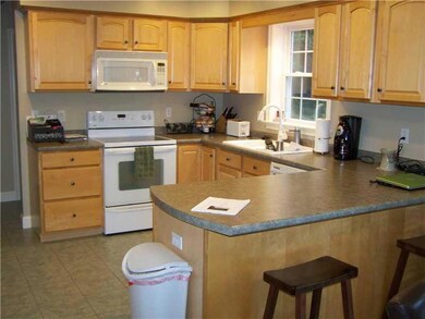 10 Regal Pines Dr, Scarborough, ME 04074 - photo 4