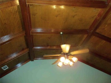 630 Byram Meadows Dr, Byram, MS 39272 - photo 5