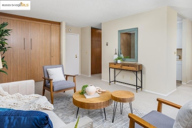 7 Commodore Dr unit A460, Emeryville, CA 94608 - photo 3