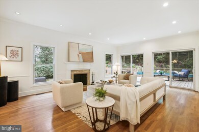 4014 Linnean Ave NW, Washington, DC 20008 - photo 5