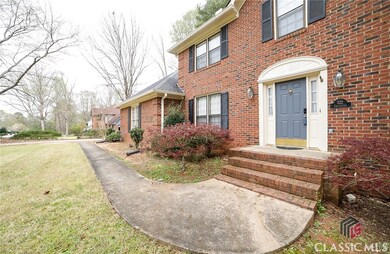 322 Chesterfield Rd, Bogart, GA 30622 - photo 2