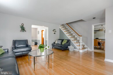 1803 Earlington Rd, Havertown, PA 19083 - photo 4
