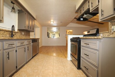 14251 Limerick Ln, Tomball, TX 77375 - photo 6