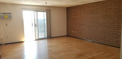 Sagamore Place Condominiums unit 818, Quincy, MA 02171 - photo 7