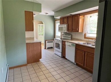 3933 Tonquin St, Erie, PA 16506 - photo 7