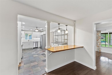 Breakfast Bar