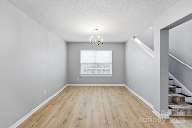 528 River View Dr, Lowell, NC 28098 - photo 7