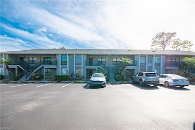 1208 Commonwealth Cir unit 103, Naples, FL 34116 - photo 3