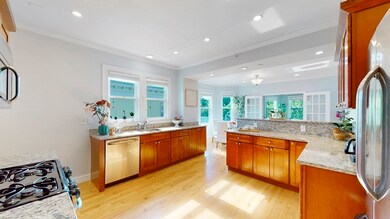 1055 Massachusetts Ave unit 3, Arlington, MA 02476 - photo 3