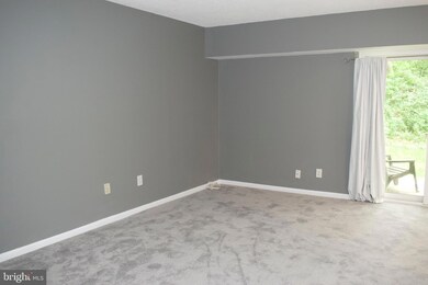 11602 Stoneview Square unit 1B, Reston, VA 20191 - photo 6