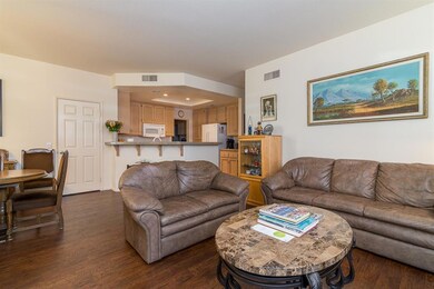 12650 Springbrook Dr unit C, San Diego, CA 92128 - photo 3