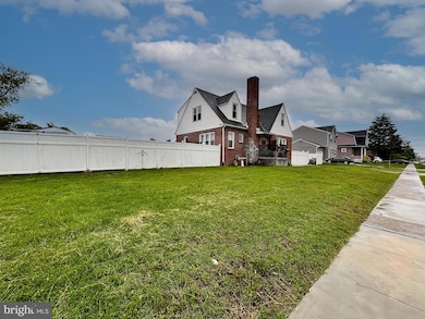 121 Lafayette Ave, Magnolia, NJ 08049 - photo 2