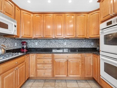 30 Bennett St unit 1, Waltham, MA 02453 - photo 3