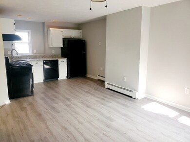 224 W Sixth St unit 3, Boston, MA 02127 - photo 3