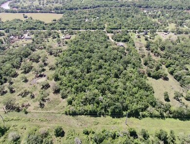 Wooded acreage near the River