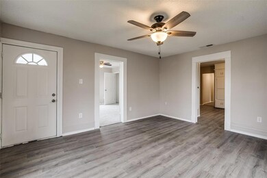 1232 Cherokee St, Weatherford, TX 76086 - photo 2