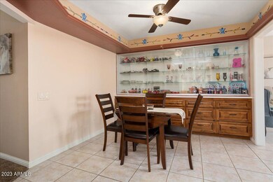 11-9970 W Royal Oak Rd Q