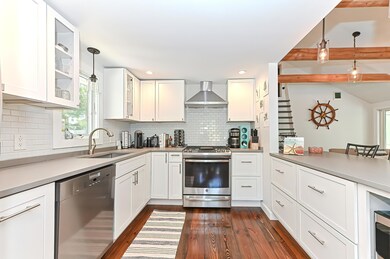 8 Cutlass Ln, Mashpee, MA 02649 - photo 4