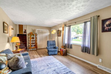 827 Pinehurst St, Marysville, OH 43040 - photo 6