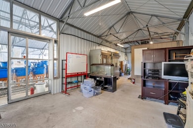 70 Mackenzie Rd, Hampton, NJ 08827 - photo 7