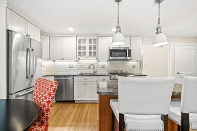 15 Kent Square, Brookline, MA 02446 - photo 5