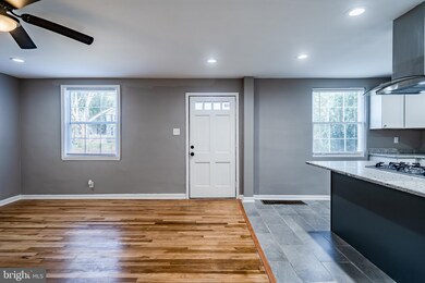 156 Riverview Dr, New Castle, DE 19720 - photo 5