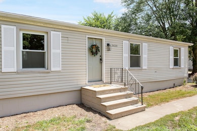 54351 67 1 2 St, Hartford, MI 49057 - photo 5