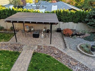 pergola