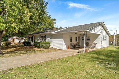 906 Borders Rd, Shelby, NC 28150 - photo 2