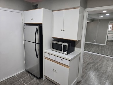 7812 Royal Ln unit 210, Dallas, TX 75230 - photo 5