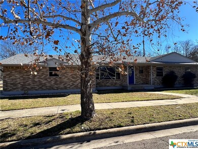 2604 Live Oak Dr, Copperas Cove, TX 76522 - photo 2