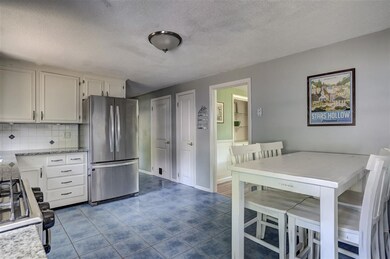 48 Watson St, Nashua, NH 03064 - photo 4