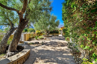 6_1070_E_Deepak_Rd_DCH