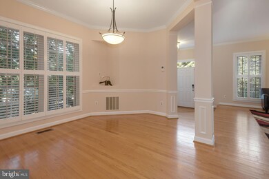 2911 Gettysburg Square, Vienna, VA 22181 - photo 5