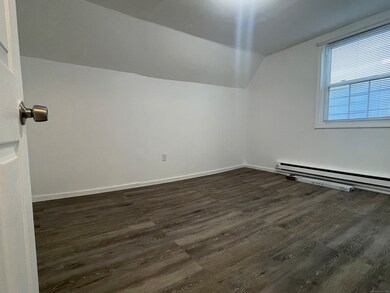 263 Jefferson St unit 3, Bridgeport, CT 06607 - photo 6