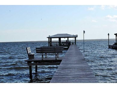 Waterfront/Dock/Pier. Pier with boathouse