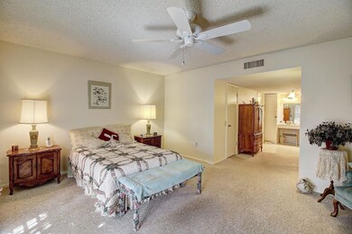 9703 W Cottonwood Dr, Sun City, AZ 85373 - photo 4