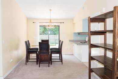 32 Aaron Circle-32 Aaron Circle-0004