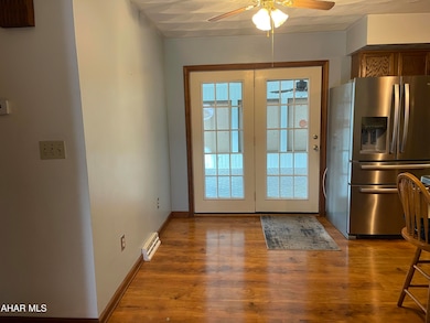 1419 N 7th Ave, Altoona, PA 16601 - photo 6