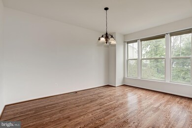 42706 Ogilvie Square, Ashburn, VA 20148 - photo 5