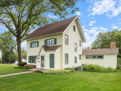 107 University Ave, Shenandoah, IA 51601 - photo 2