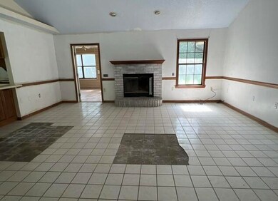 1640 Workman Ln, Pensacola, FL 32534 - photo 3