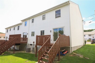 18 Scenery Ln, Johnston, RI 02919 - photo 2